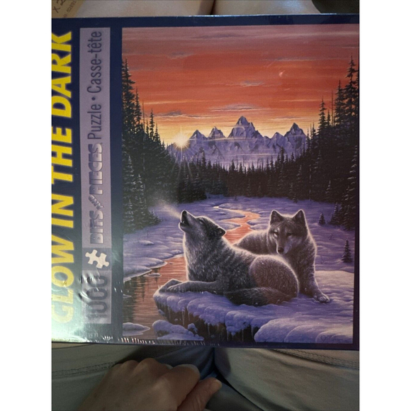 Bits And Pieces Other - Bits and Pieces Puzzle 1000 Piece Glow in the Dark Winter's Dawn Wolf 20" x 27"